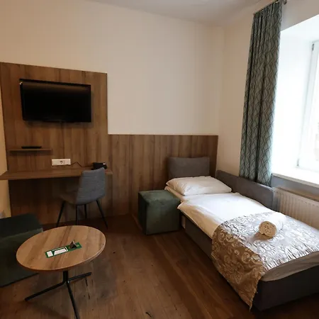 Altstadt Hofwirt Szálloda 3*